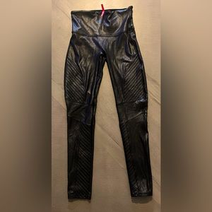 SPANX Faux Leather Moto Leggings- Size L, fits like M
